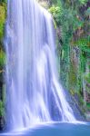 Una cascata nella foresta del Parco Naturale del Monasterio de Piedra a Nuevalos, Spagna. Questa riserva fu fondata da Juan Federico Muntadas.
