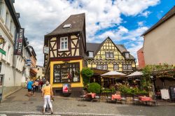 Case a graticcio nel centro storico di Rudesheim am Rhein, Assia, Germania - © S-F / Shutterstock.com