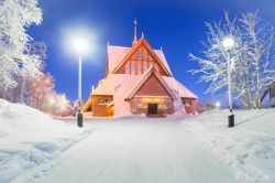 La Cattedrale di Kiruna fotografata in inverno, nord della Svezia - © vichie81 / Shutterstock.com