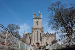 Cattedrale di Santa Maria a Limerick, Irlanda. A fare edificare questo austero edificio religioso fu Donat O'Brien.


