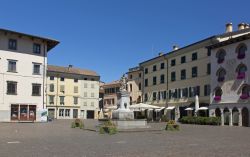 Il centro cittadino di Cividale del Friuli, Udine, Italia. In antichità è stata la capitale longobarda del Friuli - © PFMphotostock / Shutterstock.com