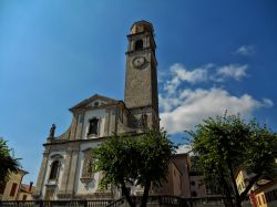 Una chiesa a Cison di Valmarino, uno dei Borghi Più belli d'Italia, Veneto.