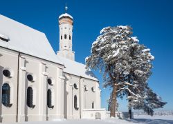 Chiesa a Schwangau Baviera dopo una nevicata (Germania) - © Frank Fischbach / Shutterstock.com