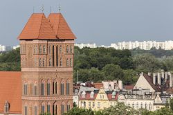 Chiesa di San Giacomo a Torun, Polonia. Fra i principali luoghi di attrazione della città, la chiesa dedicata a San Giacomo è in stile gotico e ospita al suo interno bellissimi ...