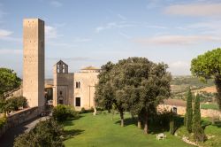 La chiesa di Santa Maria di Castello si trova a Tarquinia nel Lazio