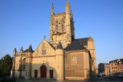 La chiesa di Santo Stefano (Saint-Etienne) a pochi passi dal porto della cittadina di Fécamp, in Normandia.
