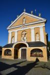 La chiesetta dell'Assunzione di Maria nel villaggio di Memmelsdorf nei pressi di Bamberga, Baviera (Germania) - © photo20ast / Shutterstock.com