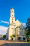 Una chiesetta nella cittadina di Friedrichshafen, località della Germania meridionale affacciata sul Lago di Costanza (Bodensee). 