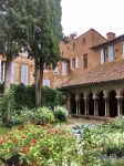 Il chiostro della collegiata di Saint Salvi ad Albi (Francia).