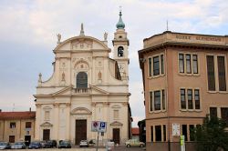 Cilavegna, la piazza centrale della cittadina della Lombardia, famosa per i suoi asparagi Di Alessandro Vecchi - Opera propria, CC BY-SA 3.0, Collegamento