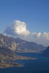 Civenna sul lago di Como, provincia di Como, Lombardia. In epoca medievale questo borgo divenne feudo dell'abbazia di Sant'Ambrogio, situazione che mantenne per sette lunghi secoli sino ...