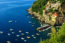 La località turistica di Conca dei Marini sulla Costiera Amalfitana in Campania. Dal 1997 è patrimonio dell'umanità dell'Unesco.
