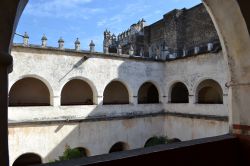 Tepoztlán, Convento de la Natividad: è un vero gioiello architettonico della piccola cittadine dello Stato di Morelos, nel Messico centrale. Nel XIX secolo ospitò le truppe ...
