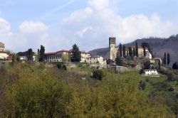 Coreglia Antelminelli, Toscana: le case del borgo sulle montagne della Media Valle del Serchio