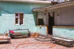 Cortile interno al Museo degli Strumenti Musicali di Dushanbe, Tagikistan.

