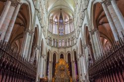 Dettagli architettonici della cattedrale di Amiens, Francia. Con i suoi oltre 7 mila metri quadrati di superficie è la più grande cattedrale di Francia: per accedere a questo edificio ...