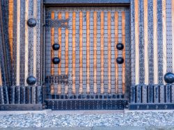 Dettagli della porta del castello di Kanazawa, Giappone.



