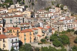 Il dettaglio del centro della cittadina di Castelmezzano uno dei borghi più belli della lucania - © Mi.Ti. / Shutterstock.com