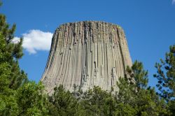 La montagna Devils Tower, monumento nazionale del Wyoming