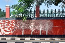 Dipinti sui muri di Trivandrum, India: si tratta del progetto Arteria organizzato dal governo per promuovere il turismo locale - © Ajayptp / Shutterstock.com 