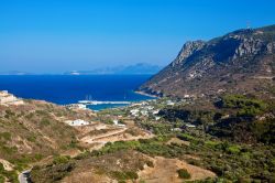 La baia di Kamari vista dall'alto dell'isola di Kos, Dodecaneso: siamo nella parte sud di questo territorio della Grecia - © Anna Lurye / Shutterstock.com