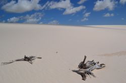 Una duna nel Parco Nazionale dei Lençois Maranhenses, in Brasile.