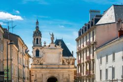 Edifici antichi nel centro storico di Nancy, Francia - © ilolab / Shutterstock.com