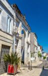 Edifici storici nel centro cittadino di Cognac, Charente, Francia.
