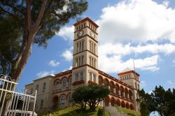 L'edificio del Governo di Bermuda con la torre dell'orologio, Hamilton City.


