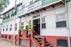 L'edificio del Ministero della Salute nella città di Paramaribo, Suriname - © Matyas Rehak / Shutterstock.com