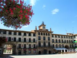 Un elegante edificio nel centro di Tudela, cittadina della Comunità Autonoma della Navarra (Spagna).
