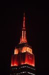 L'Empire State Building fotografato di notte a New York, USA. Una bella immagine notturna di questo grattacielo in stile art déco, simbolo del distretto di Manhattan e della città. ...