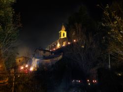 Epifania nel villaggio di Equi Terme, Alpi Apuane, Toscana