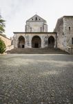Veroli, Lazio: nel territorio comunale si trova l'Abbazia di Casamari uno dei capolavori cistercensi nel Centro Italia.
