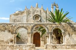 Esterno della chiesa di San Marziano a Siracusa, Sicilia.
