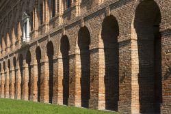 Esterno della Galleria degli Antichi - La Galleria degli Antichi, costruita tra il 1584 e il 1586, presenta un'interessante esterno in pietra a vista e fu adibita a sfarzoso deposito per ...