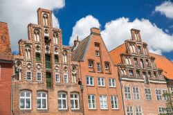 Edifici tradizionali in mattoni a Luneburg