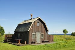 Le campagne circostanti la città di Visby sono un ottimo luogo per andare alla ricerca della vita più autentica dedli abitanti dell'isola di Gotland - Foto © a40757 / ...