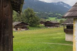 Una fattoria nei pressi di Fugen, distretto di Schwaz, Austria.
