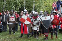 Figuranti durante il festival medievale che si svolge a Tomsk, in Russia - © De Visu / Shutterstock.com