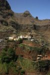 Fontainhas è un piccolo villaggio sull'isola di Santo Antão (Capo Verde) dedito soprattutto all'agricoltura a terrazzamenti.