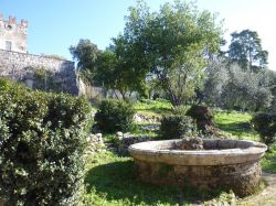 Fontana a Villa Petrara di Sezze nel Lazio