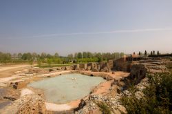 La fontana sita all'interno del Parco di Venaria Reale, Torino (Piemonte) - Un'importanza speciale veniva data agli specchi d'acqua e in generale agli artifici con elementi idrici ...