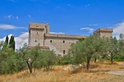 Il Forte Albornoz, il famoso castello di Narni in Umbria - © Mi.Ti. / Shutterstock.com