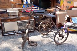 Forte dei Marmi, Toscana: il Mercato dell’Antiquariato del Forte - © Luigi Bertello / Shutterstock.com