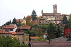 Le case del centro di Fortunago, il piccolo ma pittoresco borgo dell'Oltrepò Pavese, in Lombardia