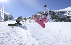 Ski freestyle sulle Alpi: a Les Deux Alpes lo ...