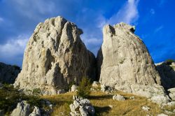 Fromazioni rocciose vicino a Frosolone in Molise