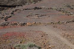 Patrimonio archeologico a Fuerteventura (Spagna) con il suo villaggio preistorico - Da quest'immagine si evince un momento di quotidianità del popolo tribale che dominò i villaggi ...