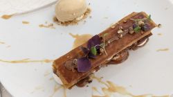Gastronomia nell'Auberge de la Baraque nei dintorni di Clermont Ferrand in Francia